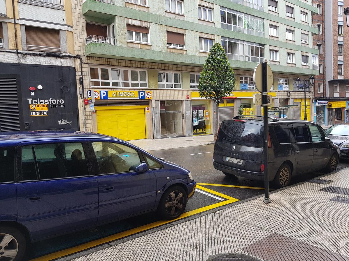 اوفيدو Hostal Foncalada المظهر الخارجي الصورة