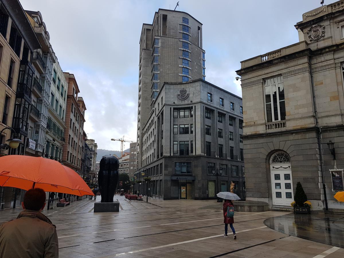 اوفيدو Hostal Foncalada المظهر الخارجي الصورة